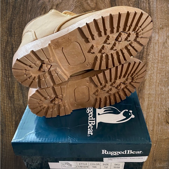 Size 12 toddler Boots - Picture 3 of 3